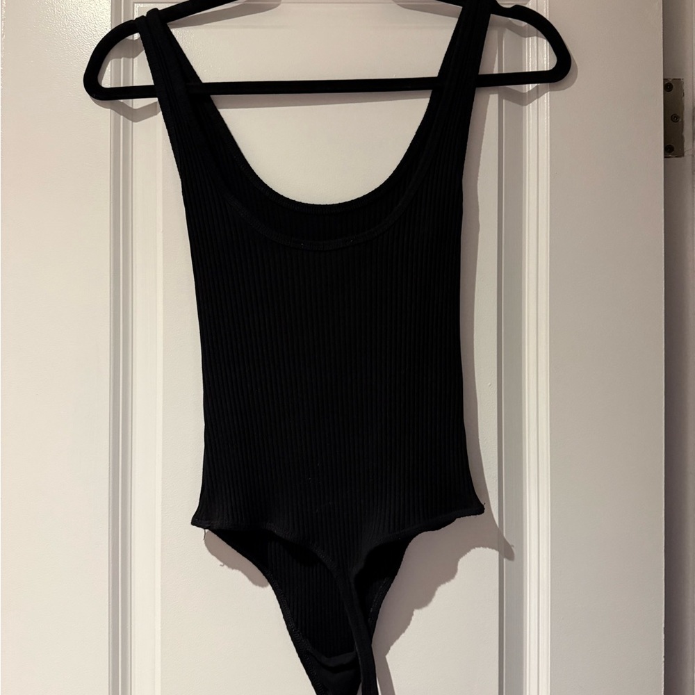Wilfred Ribbed Bodysuit - Picture 2 of 4